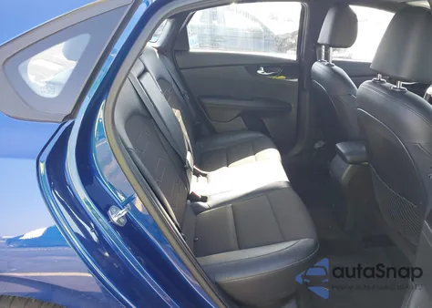 2021 Kia Forte Gt-Line из США, поврежденный, VIN 3KPF34AD1ME327000